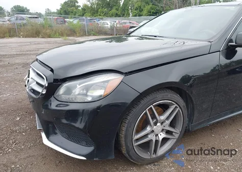 2015 Mercedes-Benz E 350 4Matic z USA, uszkodzony, nr VIN WDDHF8JB6FB086594